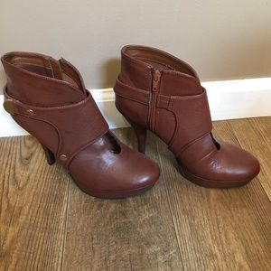 Unlisted by Kenneth Cole Booties